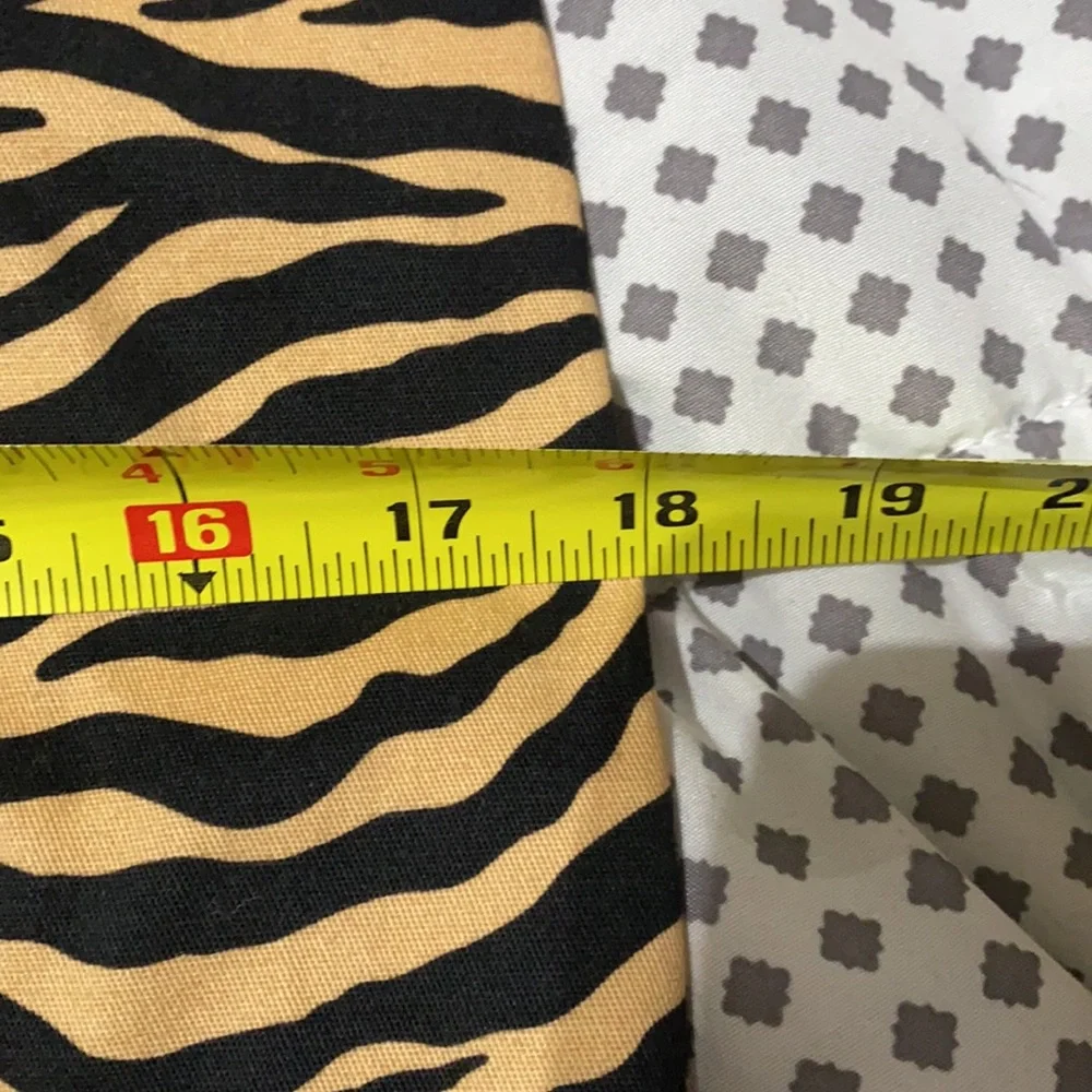 Ivy Jane Zebra EEUC Size 2 Pencil Skirt - Picture 6 of 6